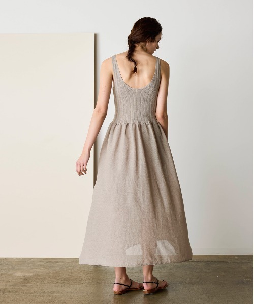 WALANCE(ワランス)の「paper rib knit dress(ワンピース・レディース・ブラック/グレイッシュベージュ・FREE)」の14枚目の写真
