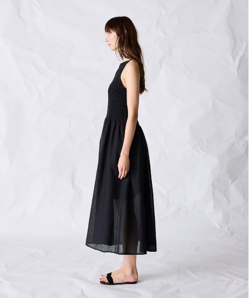 WALANCE(ワランス)の「paper rib knit dress(ワンピース・レディース・ブラック/グレイッシュベージュ・FREE)」の18枚目の写真