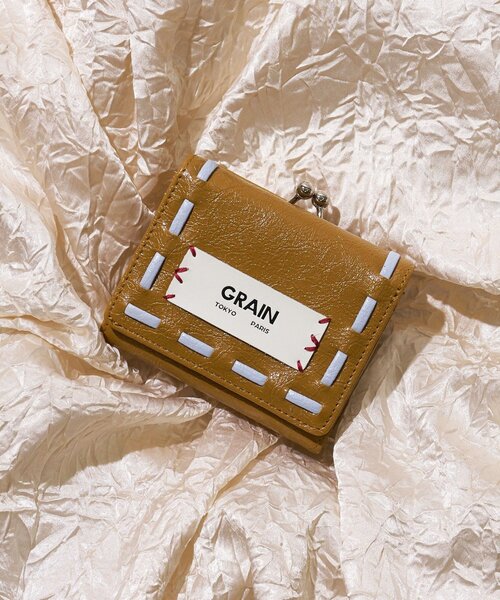 GRAIN（グレイン）の「【GRAIN/グレイン】ヴィンテージステッチ三つ折りがま口ウォレット（財布・レディース・ホワイト/ネイビー/カーキ/ブラック/ピンク/ブラウン・FREE）」の4枚目の写真