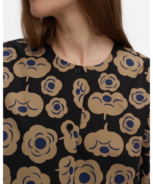 marimekko(マリメッコ)の「Taitavuus Tumma / Dress(ワンピース・レディース・ダークブラウン・38/34/36/40)」の4枚目の写真