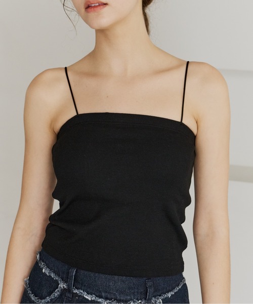 OLUN(オルン)の「multi-way strap cup camisole/マルチウェイストラップカップキャミ(キャミソール・レディース・アイボリー/グリーン/グレイッシュベージュ/ブラック・FREE)」の2枚目の写真