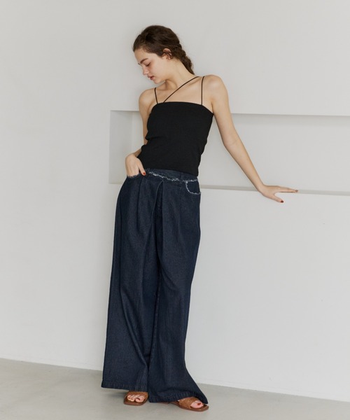 OLUN(オルン)の「multi-way strap cup camisole/マルチウェイストラップカップキャミ(キャミソール・レディース・アイボリー/グリーン/グレイッシュベージュ/ブラック・FREE)」の14枚目の写真