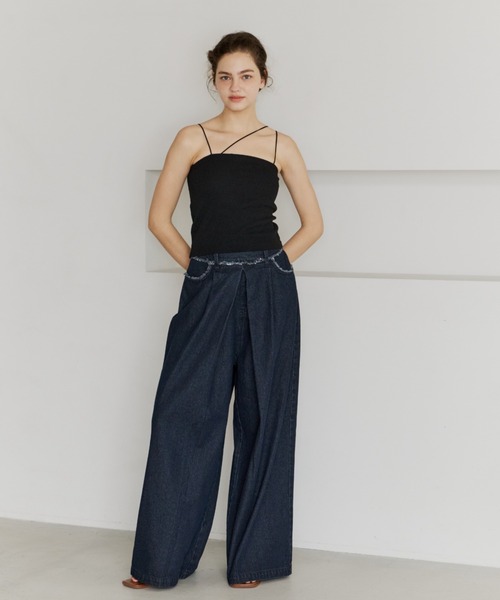OLUN(オルン)の「multi-way strap cup camisole/マルチウェイストラップカップキャミ(キャミソール・レディース・アイボリー/グリーン/グレイッシュベージュ/ブラック・FREE)」の15枚目の写真