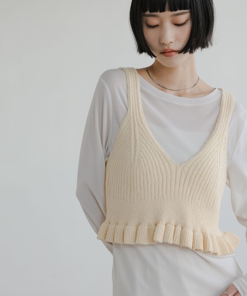 LOWRYS FARM(ローリーズファーム)の「ニットフリルビスチェ 657817(ニット/セーター・レディース・アイボリー/ブラック/ベージュ・FREE)」の10枚目の写真