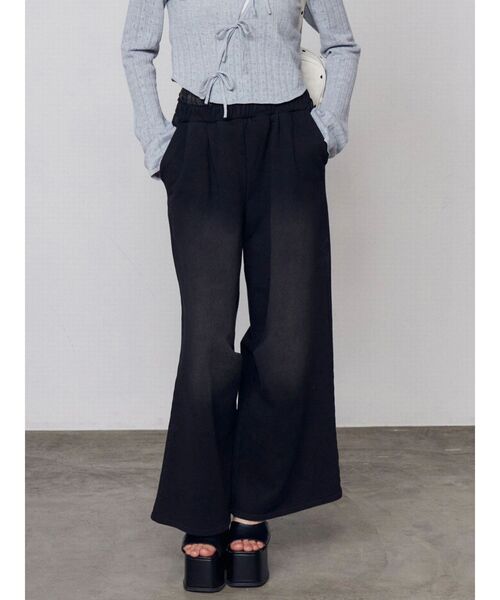 EMODA（エモダ）の「レイヤードロゴスウェットパンツ（スウェットパンツ・レディース・グレー/ブラック/ネイビー・MEDIUM/SMALL）」の21枚目の写真