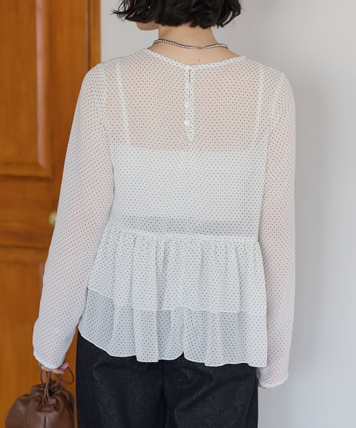 r.（アールドット）の「シアードット　ティアードブラウス（シャツ/ブラウス・レディース・ホワイト/ブラック/アイボリー・FREE）」の10枚目の写真
