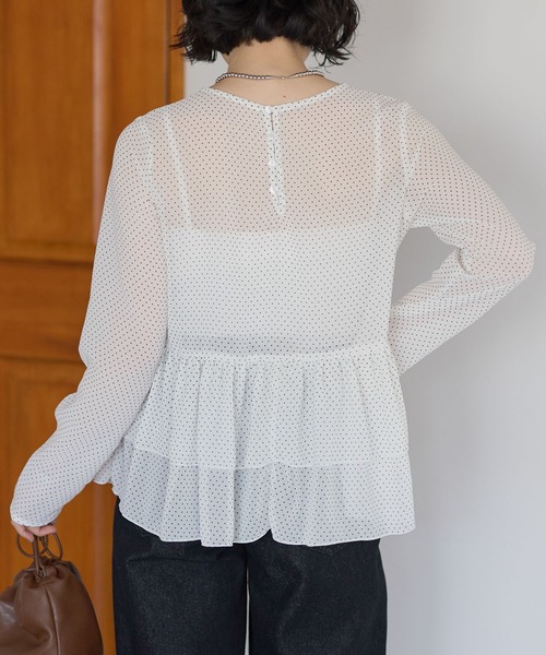 r.（アールドット）の「シアードット　ティアードブラウス（シャツ/ブラウス・レディース・ホワイト/ブラック/アイボリー・FREE）」の11枚目の写真