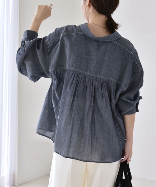 quaranciel(カランシエル)の「quaranciel:〈洗濯機可能〉シアー デニム ギャザー レギュラー シャツ(シャツ/ブラウス・レディース・ブラック/ネイビー・ONE SIZE)」の20枚目の写真