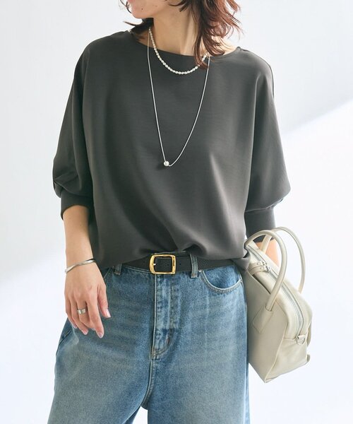 RIVE DROITE（リヴドロワ）の「予約【ON・OFF問わず活躍】リブ付きジョーゼットドルマンブラウス2（シャツ/ブラウス・レディース・チャコールグレー/ブラック/ライトグレー/オフホワイト・FREE）」の3枚目の写真