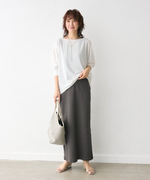 RIVE DROITE（リヴドロワ）の「予約【ON・OFF問わず活躍】リブ付きジョーゼットドルマンブラウス2（シャツ/ブラウス・レディース・チャコールグレー/ブラック/ライトグレー/オフホワイト・FREE）」の6枚目の写真