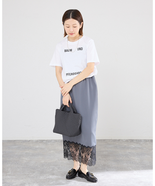 IENA(イエナ)の「BAUM UND PFERDGARTEN/バウム ウンド ヘルガーデン LOGO T Tシャツ JAWO24593(Tシャツ/カットソー・レディース・ホワイト・FREE)」の6枚目の写真