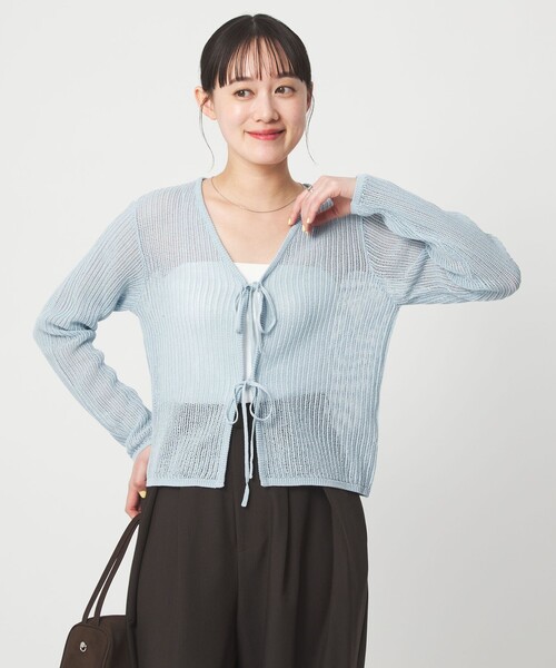green label relaxing（グリーンレーベルリラクシング）の「メッシュ リボン Vネック カーディガン（カーディガン/ボレロ・レディース・ナチュラル/ライトブルー/ブラック/ブラウン系・FREE）」の4枚目の写真