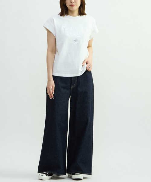 CONVERSE TOKYO(コンバーストウキョウ)の「FRENCH-SLEEVE LOGO FOIL PRINT TEE(Tシャツ/カットソー・レディース・杢グレー/チャコールグレー/ミント/ホワイト・FREE)」の13枚目の写真