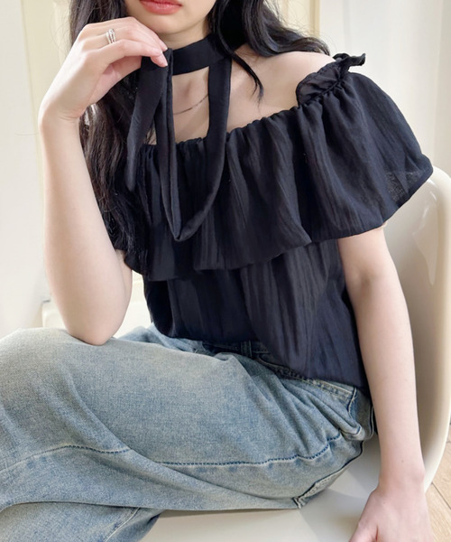 Ada.(エイダ)の「チョーカー付き リネンライク フリルカラーノースリーブブラウス(シャツ/ブラウス・レディース・イエロー/アイボリー/ブラック・FREE)」の15枚目の写真