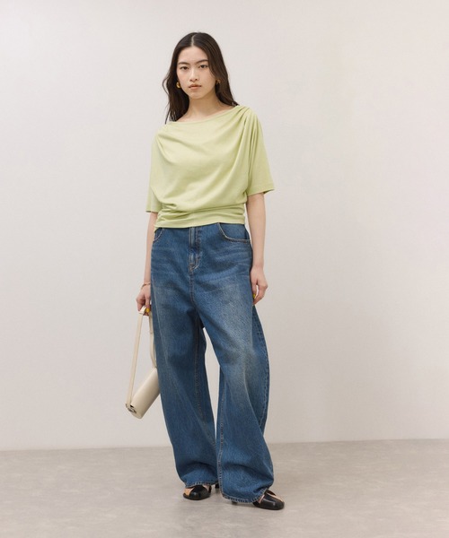ADAM ET ROPE'(アダムエロペ)の「ドレープトップス(Tシャツ/カットソー・レディース・オリーブ/ダークブラウン/ホワイト・FREE)」の5枚目の写真