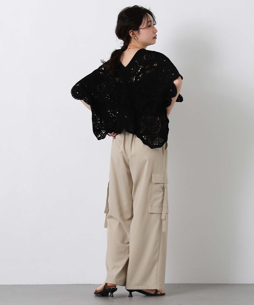 Torrazzo Donna（トラッゾドンナ）の「クロッシェＶネック５分袖ニット（ニット/セーター・レディース・ブラック/ホワイト・FREE）」の13枚目の写真