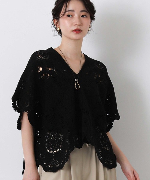 Torrazzo Donna（トラッゾドンナ）の「クロッシェＶネック５分袖ニット（ニット/セーター・レディース・ブラック/ホワイト・FREE）」の15枚目の写真