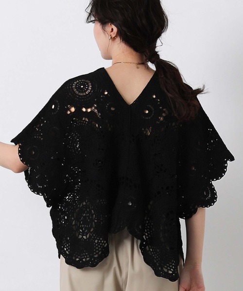 Torrazzo Donna（トラッゾドンナ）の「クロッシェＶネック５分袖ニット（ニット/セーター・レディース・ブラック/ホワイト・FREE）」の17枚目の写真