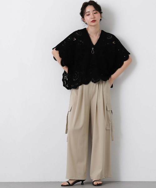 Torrazzo Donna（トラッゾドンナ）の「クロッシェＶネック５分袖ニット（ニット/セーター・レディース・ブラック/ホワイト・FREE）」の11枚目の写真