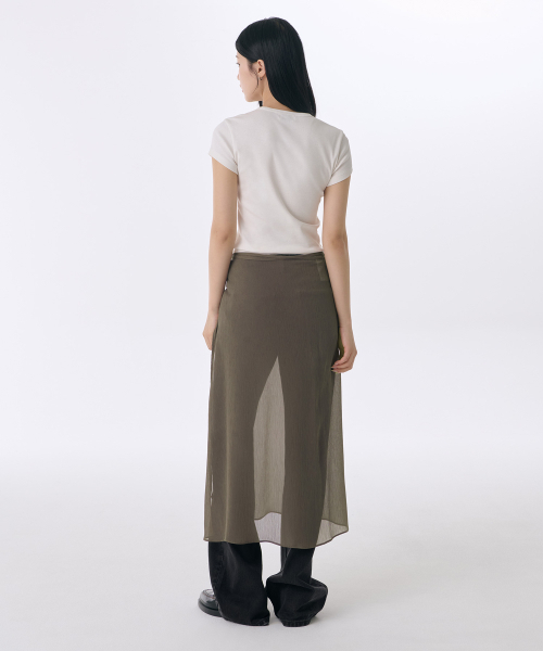 MUSINSA STANDARD WOMAN（ムシンサスタンダードウーマン）の「ウーマンズシアクリンクルレイヤードラップスカート_ロング[カーキブラウン]（スカート・レディース・その他・FREE）」の2枚目の写真