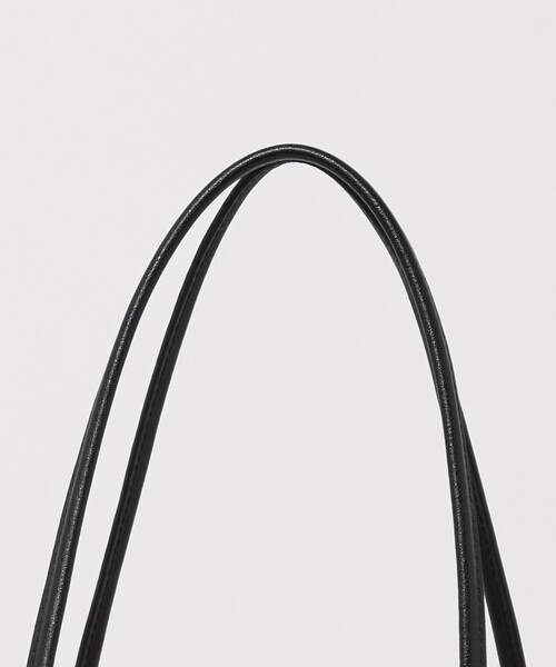 UNITED ARROWS(ユナイテッドアローズ)の「ギンガムチェック ロゴ トートバッグ M(トートバッグ・レディース・ネイビー/ライトグレー・FREE)」の12枚目の写真