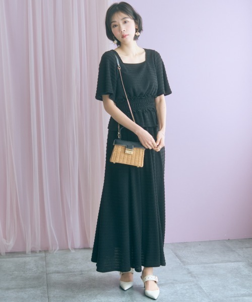 marun（マルン）の「【セットアップ対応】＜大きいサイズ＞クロシェ編ニットショート丈トップス marun（Tシャツ/カットソー・レディース・クリーム/ブラック・5L/4L/3L/LL/L）」の3枚目の写真