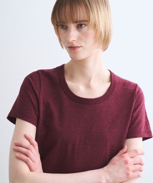 three dots(スリードッツ)の「オーガニックスラブ ジェシカ(Tシャツ/カットソー・レディース・バーガンディー/ブルー系その他/ピンク系その他/イエロー系その他/ホワイト・S/M)」の12枚目の写真
