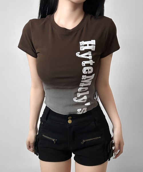 FOLLOWIN(フォロウィン)の「ヴィンテージロゴコンパクトTシャツ(Tシャツ/カットソー・レディース・ブラウン/ブラック/ホワイト・FREE)」の14枚目の写真