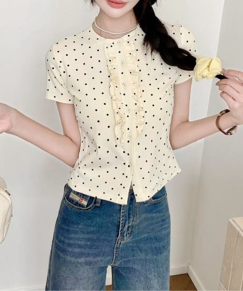 LADY LIKE（レディライク）の「【春夏新作】フロントフリル丸首半袖トップス（Tシャツ/カットソー・レディース・グレー/ブラック/ライトベージュ/ホワイト・M）」の17枚目の写真