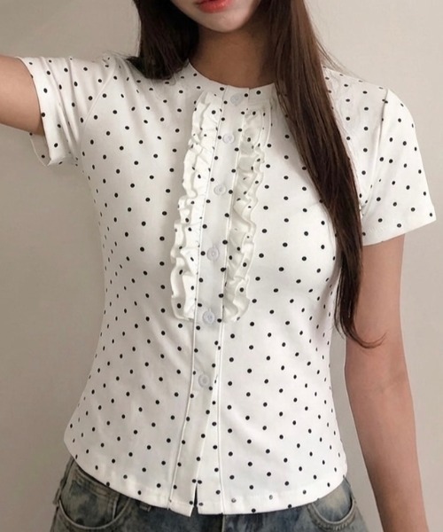 LADY LIKE（レディライク）の「【春夏新作】フロントフリル丸首半袖トップス（Tシャツ/カットソー・レディース・グレー/ブラック/ライトベージュ/ホワイト・M）」の13枚目の写真