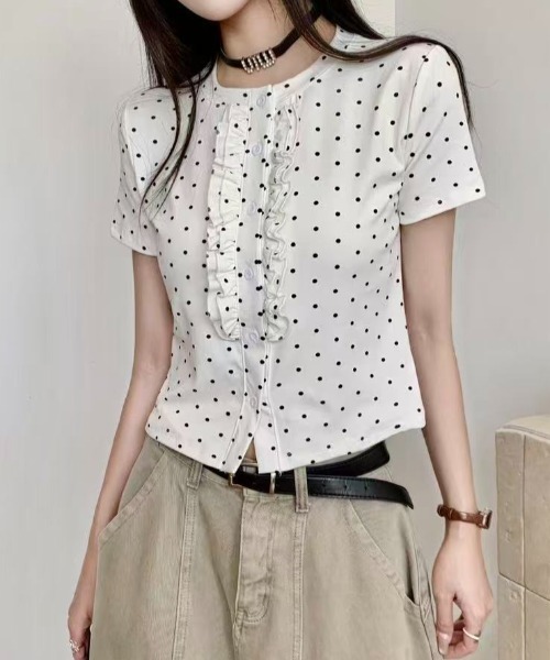LADY LIKE（レディライク）の「【春夏新作】フロントフリル丸首半袖トップス（Tシャツ/カットソー・レディース・グレー/ブラック/ライトベージュ/ホワイト・M）」の15枚目の写真