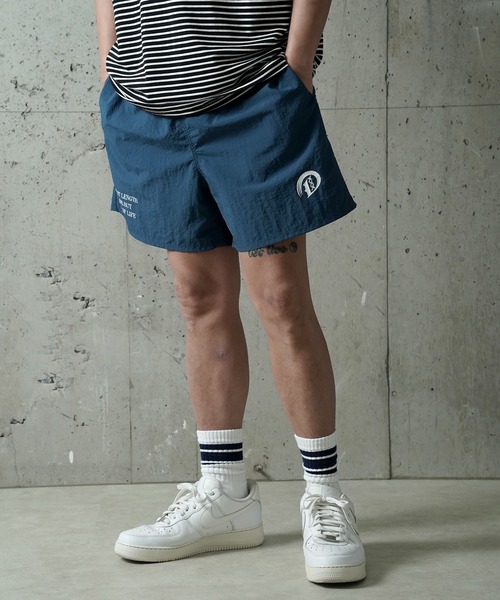 DEVILOCK(デビロック)の「DEVILOCK UTILITY NYLON SHORTS(その他パンツ・メンズ・ブルー/ブラック/チャコールグレー/ベージュ/レッド・LARGE/MEDIUM/SMALL)」の4枚目の写真
