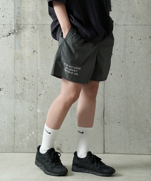 DEVILOCK(デビロック)の「DEVILOCK UTILITY NYLON SHORTS(その他パンツ・メンズ・ブルー/ブラック/チャコールグレー/ベージュ/レッド・LARGE/MEDIUM/SMALL)」の10枚目の写真