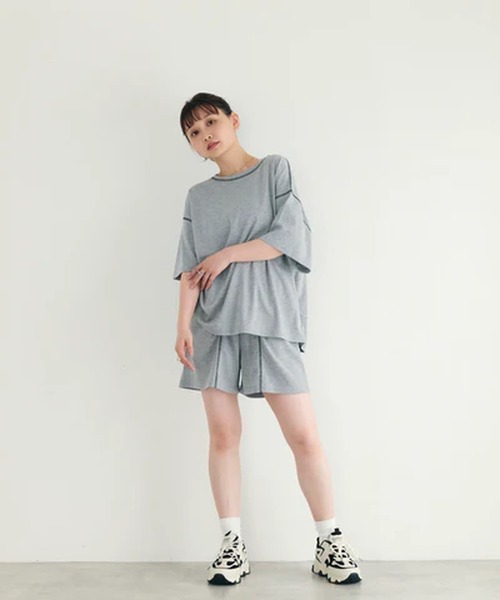 merrylatte(メリーラテ)の「配色ステッチTシャツ【IROHANI】(Tシャツ/カットソー・レディース・グレー・FREE)」の10枚目の写真