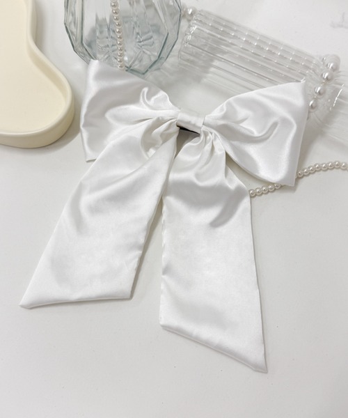WEGO（ウィゴー）の「WEGO/サテンBIGリボンバレッタ（バレッタ/ヘアクリップ・レディース・ブラック/ホワイト/ピンク/レッド/その他2/その他1・FREE）」の2枚目の写真