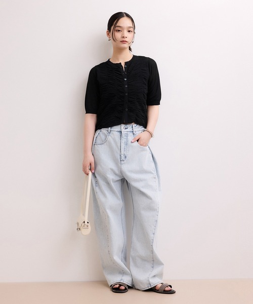ADAM ET ROPE'(アダムエロペ)の「【WEB限定】シアーシャーリングカーディガン(カーディガン/ボレロ・レディース・ホワイト/ブラック/サックスブルー・FREE)」の4枚目の写真