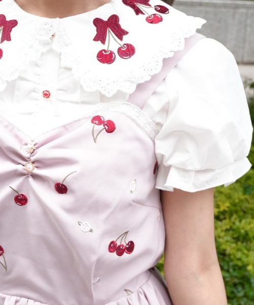 axes femme POETIQUE（アクシーズファムポエティック）の「チェリー×ローズ刺繍ＪＳＫ（ワンピース・レディース・ブラック/キナリ/ピンク・MEDIUM）」の9枚目の写真