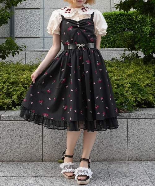 axes femme POETIQUE（アクシーズファムポエティック）の「チェリー×ローズ刺繍ＪＳＫ（ワンピース・レディース・ブラック/キナリ/ピンク・MEDIUM）」の12枚目の写真