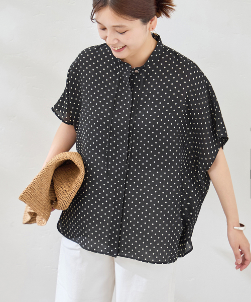 JOURNAL STANDARD(ジャーナルスタンダード)の「《追加》ポンチョ ブラウス(シャツ/ブラウス・レディース・ブラック系その他/ホワイト/スミクロ・FREE)」の2枚目の写真