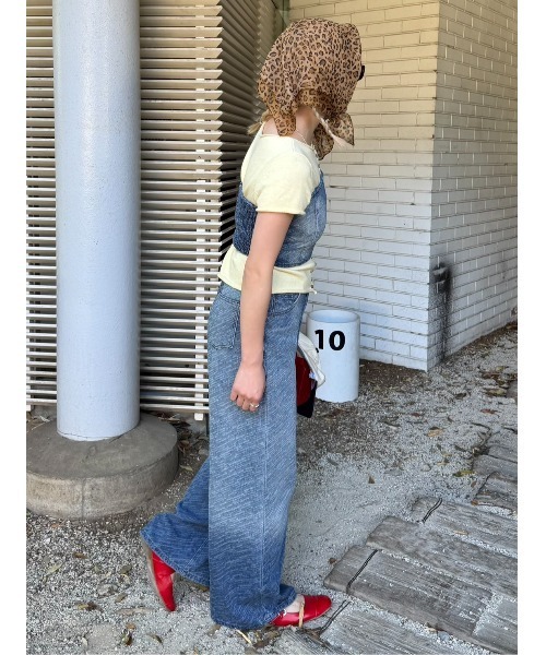 lanan select（ラナンセレクト）の「ウォッシュ加工 バンドゥ ワイドパンツ デニムセットアップ（セットアップ・レディース・ブルー・S）」の7枚目の写真
