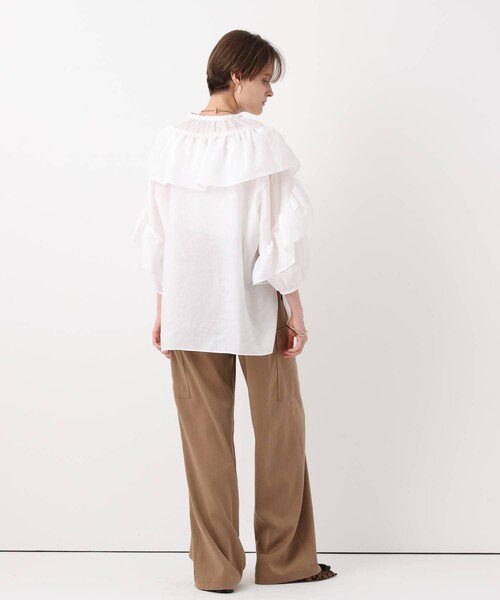 allureville(アルアバイル)の「フリルスタンドカラーブラウス(シャツ/ブラウス・レディース・ネイビー/サックスブルー/オフホワイト・2)」の7枚目の写真