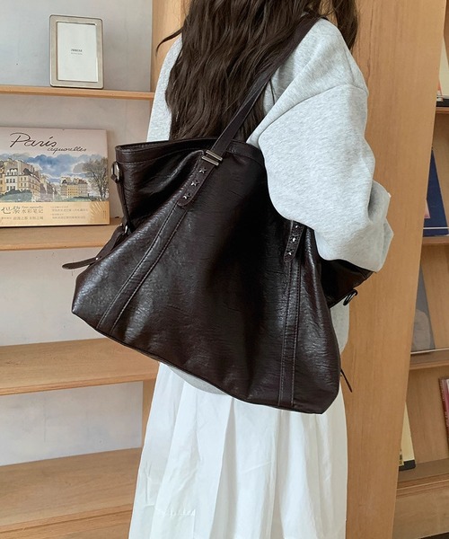 LA VORAGINE(ラ ヴォラジネ)の「レトロ PU ソフトレザー トートバッグ 2WAY 大容量(トートバッグ・レディース・C/Black・FREE)」の3枚目の写真