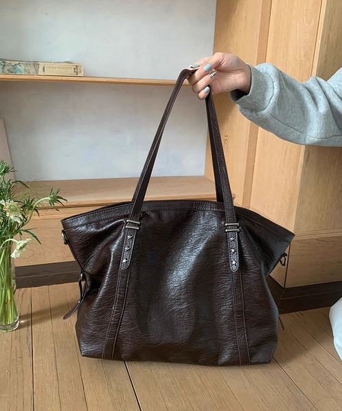 LA VORAGINE(ラ ヴォラジネ)の「レトロ PU ソフトレザー トートバッグ 2WAY 大容量(トートバッグ・レディース・C/Black・FREE)」の13枚目の写真