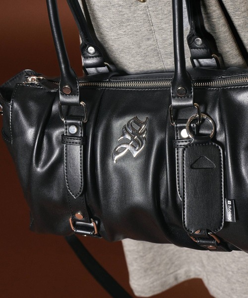 Subciety(サブサエティ)の「Gathered boston bag(ボストンバッグ・メンズ・ブラック・FREE)」の5枚目の写真