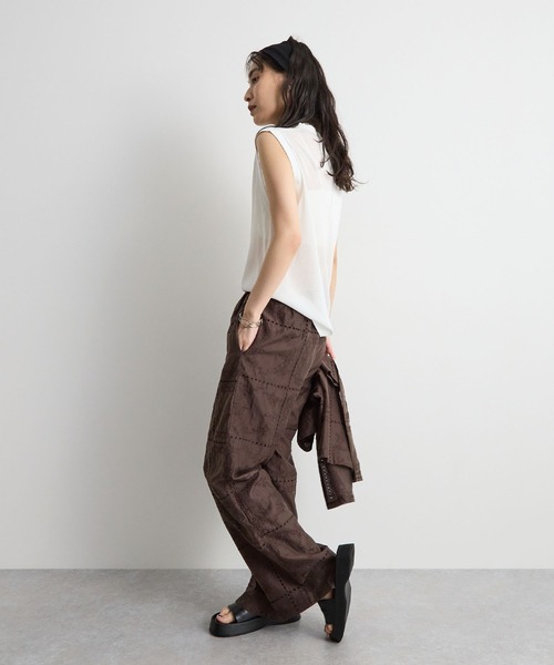 STELLA FISH(ステラフィッシュ)の「涼しげに着映える。シアーノースリーブサマーニット / レイヤードトップス(ニット/セーター・レディース・ピンク/ホワイト/ブラック・FREE)」の15枚目の写真