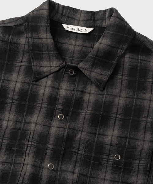 NONBLANK(ノンブランク)の「フランネルオンブレチェックHSシャツ_DARK GREY(シャツ/ブラウス・メンズ・ダークグレー・SMALL/MEDIUM/LARGE/X-LARGE)」の3枚目の写真