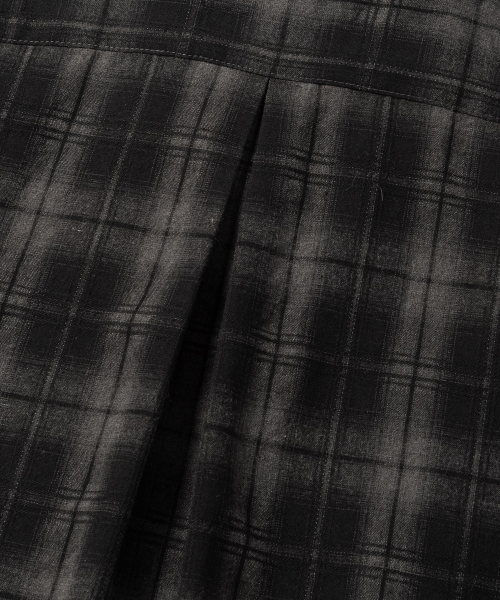 NONBLANK(ノンブランク)の「フランネルオンブレチェックHSシャツ_DARK GREY(シャツ/ブラウス・メンズ・ダークグレー・SMALL/MEDIUM/LARGE/X-LARGE)」の8枚目の写真
