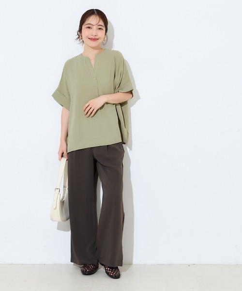 coca（coca）（コカ）の「シボサテン スキッパーブラウス（シャツ/ブラウス・レディース・ネイビー/カーキ・M/L）」の9枚目の写真