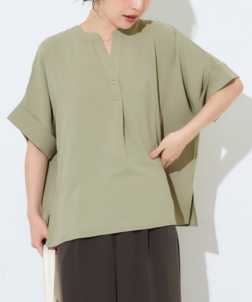 coca（coca）（コカ）の「シボサテン スキッパーブラウス（シャツ/ブラウス・レディース・ネイビー/カーキ・M/L）」の12枚目の写真