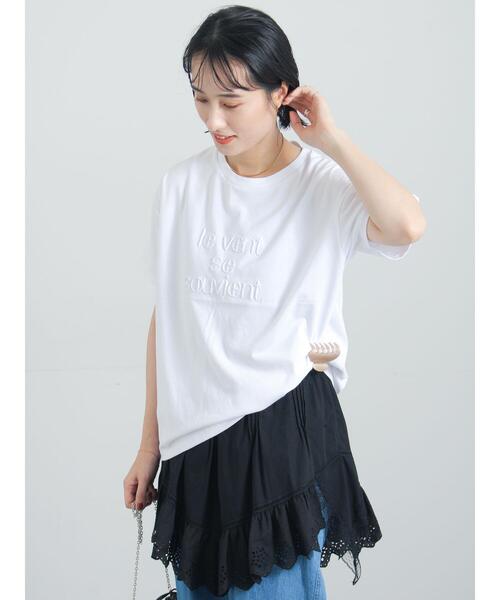 Te chichi(テチチ)の「【接触冷感】ステッチ刺繍ロゴレギュラーTシャツ(Tシャツ/カットソー・レディース・チャコールグレー/オフホワイト/レッド・F)」の17枚目の写真